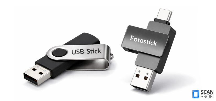Fotos-auf-USB-stick-uebertragen-schritt-für-schritt-anleitung Das Bild zeigt den Unterschied zwischen einem normalen USB-Stick und einem Fotostick.